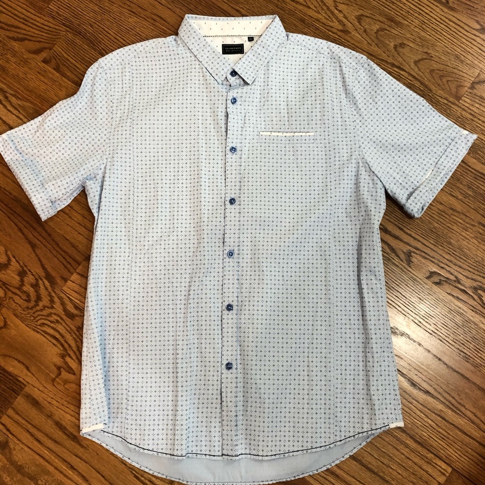 EUC 7 Diamonds Geo Print